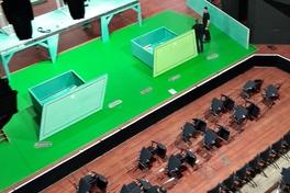 Insbesondere tiefer gelegene Theater-Regionen wie der Orchestergraben sind von den Wassermassen betroffen.