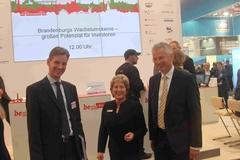 Dr. Steffen Kammradt (ZAB), Dr. Dietlind Tiemann (Oberbürgermeisterin), Tillmann Stenger (ILB), v.l.n.r.