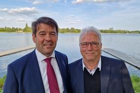 Oberbürgermeister Steffen Scheller und Hans-Günter Koch (Showservice Brandenburg) laden zum 60. Havelfest ein.