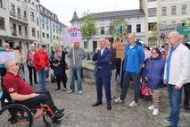 Daniel Keip warb in seiner Ansprache für mehr Teilhabe.