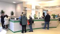 Der ersten Kundschaft ließ nicht lange auf sich warten.