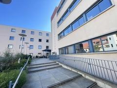 Der Haupteingang in der Klosterstraße 14