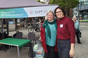 Koordinatorin Jenny Barthel und Anke Pergande vom Trägerverein