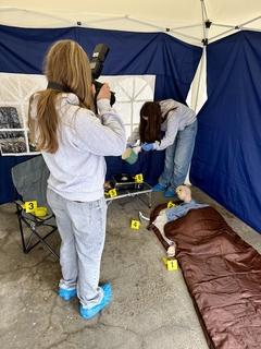 ... bei der das Lösen eines Tatortbeispiels mit zum Programm gehörte.