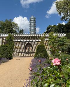 Aufgang zur Friedenswarte.