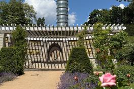 Aufgang zur Friedenswarte.