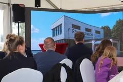 Blick auf ein neues Gebäude, dass auf der Regattastrecke entstehen soll.