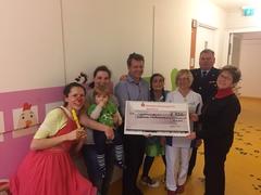 Übergabe des Spendenschecks