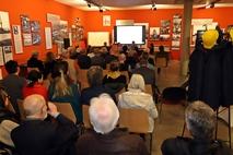 Im Publikum waren auch viele Mitarbeiter des früheren Rechenzentrums.