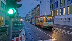 Auch die Straßenbahn fährt seit Montag wieder durch die Bauhofstraße.
