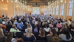 Das Finale des Lesesommers 2025 bescherte der Kinderbibliothek einen vollen Rolandsaal und beste Stimmung. Am 15. Juni startet der Lesesommer 2026!