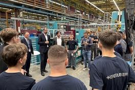 Bildungsminister zu Besuch bei Heidelberger Druckmaschinen AG