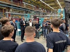 Bildungsminister zu Besuch bei Heidelberger Druckmaschinen AG