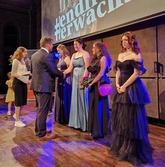 Oberbürgermeister Steffen Scheller hielt die Festrede zur Jugendfeier und überreichte den jungen Erwachsenen ihre Urkunden.