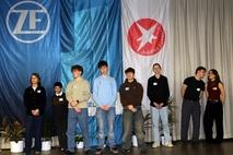 Gruppe von Preisträgern.