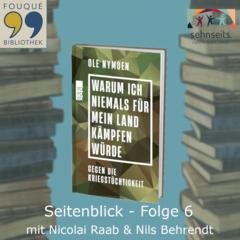 Ein Buch vor einem blauen Hintergrund