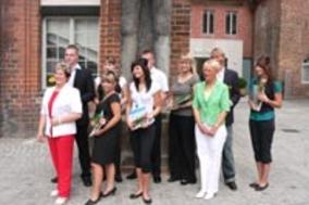 Ausbildungsverträge wurden überreicht