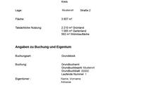 Formular mit beschreibenden Angaben zu einem Flurstück, Lage, Nutzung, Flächengröße und Eigentümer