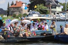 Prozession auf der Havel