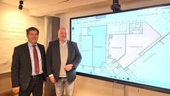 Kaufland-Immobilienentwickler René Hoffmann und Oberbürgermeister Steffen Scheller machten die Zukunft des Beetzsee Centers greifbar.