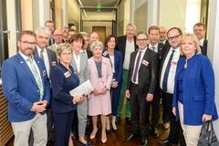 Aktionsbündnis "Für die Würde unserer Städte", Bundesrat