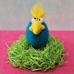 gefilztes Osterei im Nest