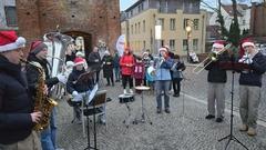 Die Wichtelkapelle vor dem Rathenower Torturm.