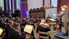 Die Brandenburger Symphonikern spielten unter Leitung ihres Chefdirigenten Andreas Spering.