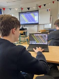 Schüler spielt StadtSpielRaum