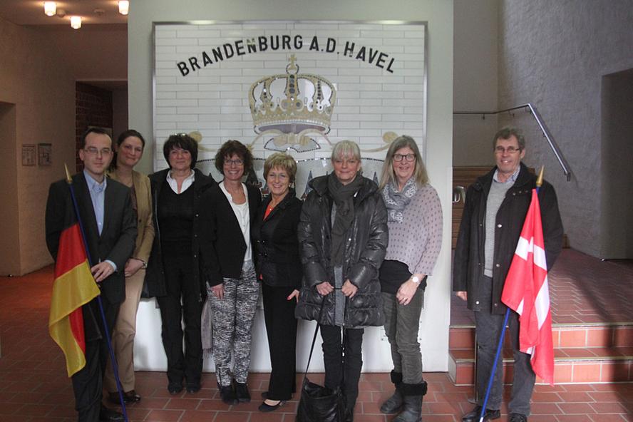 Dänische Gäste und Frau Dr. Tiemann im Rathaus