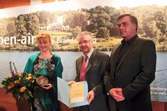 Preisträger mit Wirtschaftsminister Ralf Christoffers