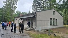 Außenansicht des neuen Forsthauses.