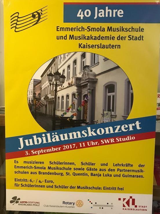 Flyer zum 40-jährigen Jubiläum der Musikschule Kaiserslautern