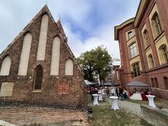 Einweihung der "Verrückten Kapelle" nach aufwendiger Restaurierung