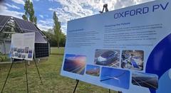 Infotafeln gaben die Geschichte und Zukunft der Oxford-PV-Idee preis.