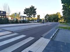 Fußgängerüberweg in der Ziesarer Landstraße.