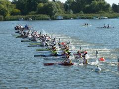 Jedesmal ein ganz besonderes "Spektakel": Der Massenstart beim Kanu-Marathon.