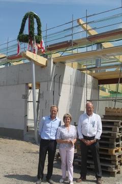 Richtfest in der neuen Mitte Hohenstückens gefeiert