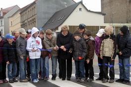 Neue Verkehrsanlagen zur Schulwegsicherung werden übergeben