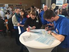 Die Azubis der Stadtverwaltung haben fünf Matches vereinbart