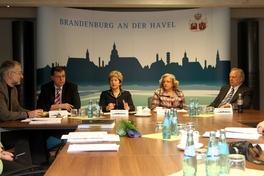 Straßen- und Gleisbauarbeiten ab 07.03.2011