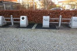 Unterflurcontainer für Papier geschlossen