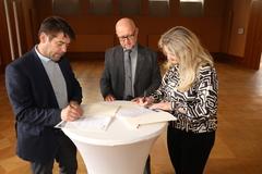 Unterzeichnung des Kooperationsvertrages.