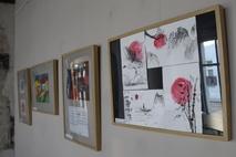 Bild mit Kranich und Rose.