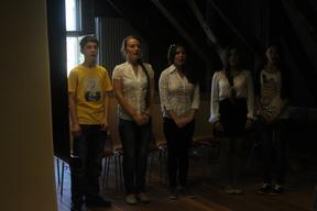 Schüler aus Magnitogorsk singen