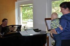 Karsten Drewing im Mutter-Kind-Unterricht