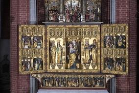 Aufnahme des gotischen Hochaltars der St. Katharinenkirche nach Abschluss der zweijährigen Konservierung und Restaurierung.