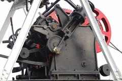 Schwimmdampfbagger im historischen Hafen am Packhof