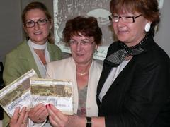 Buch wird vorgestellt