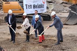 Feierlicher Spatenstich das neue Pflegeheim auf dem ehemaligen Wiesike-Gelände in der Plauer Straße